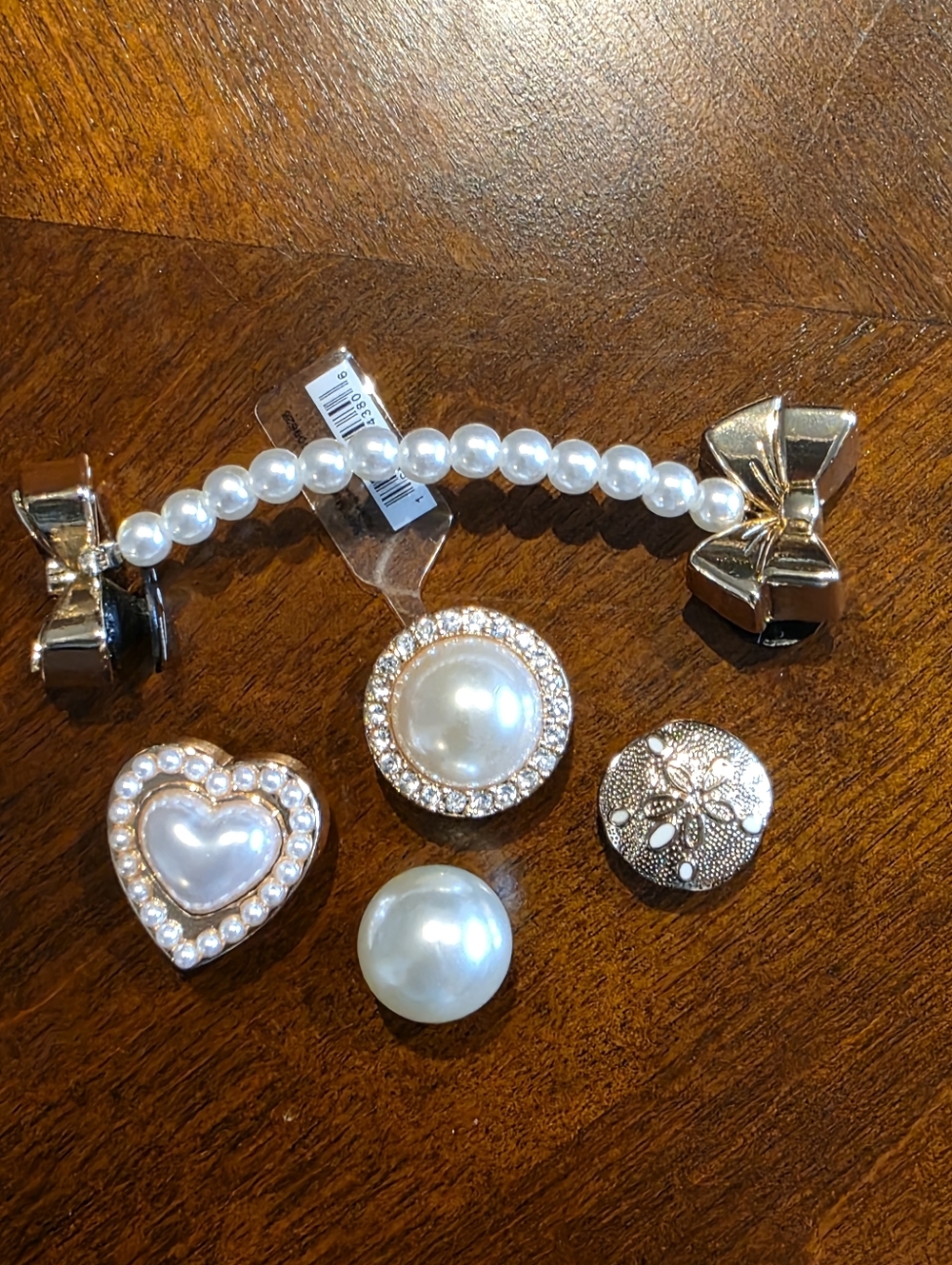 Crocs Shoes Charms Pearls Lot Of 5 New - Picture 2 of 7